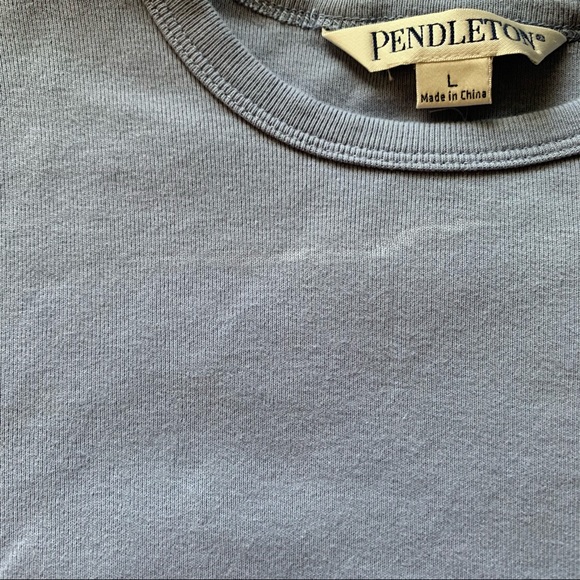 Light Blue Pendleton T-Shirt Size Large - Picture 3 of 3